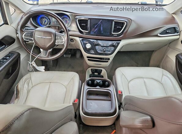 2C4RC1BG4HR603324 2017 CHRYSLER PACIFICA Black Widok deski rozdzielczej
