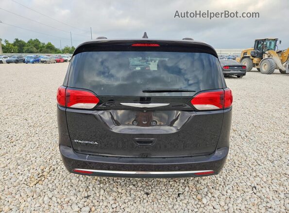 2C4RC1BG4HR603324 2017 CHRYSLER PACIFICA Black Widok z tyłu