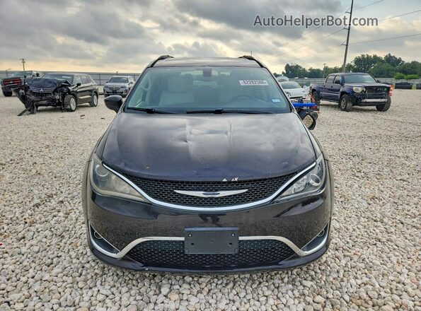 2C4RC1BG4HR603324 2017 CHRYSLER PACIFICA Black Widok z przodu