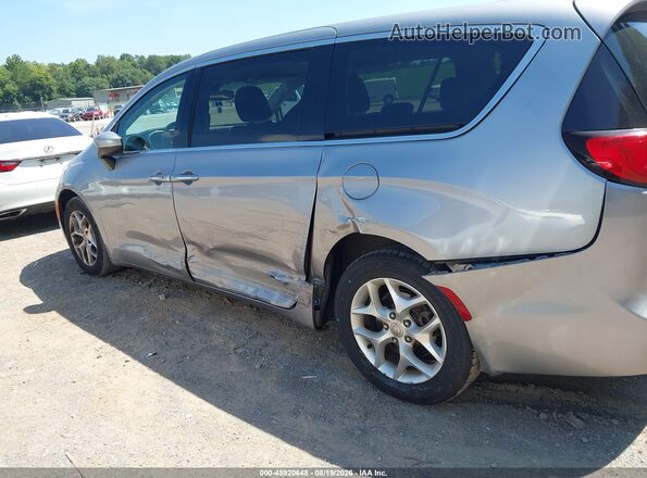 2C4RC1BG4HR777491 2017 CHRYSLER PACIFICA Silver Դիմացի տեսք