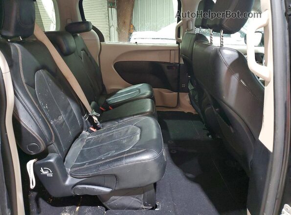 2C4RC1BG4LR106508 2020 CHRYSLER PACIFICA Black Вид задньої частини салону