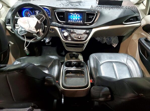 2C4RC1BG4LR106508 2020 CHRYSLER PACIFICA Black Вид панелі приладів