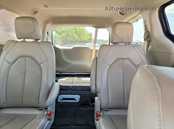 2C4RC1BG4MR598183 2021 CHRYSLER PACIFICA Gray უკანა სავარძლების ხედი