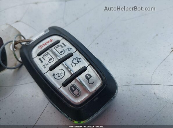 2C4RC1BG4NR233357 2022 CHRYSLER PACIFICA Green Widok deski rozdzielczej
