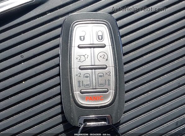 2C4RC1BG4RR119851 2024 CHRYSLER PACIFICA Серебряный Вид панели приборов