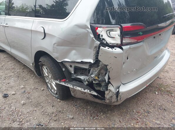 2C4RC1BG4RR149089 2024 CHRYSLER PACIFICA Серебряный Вид спереди