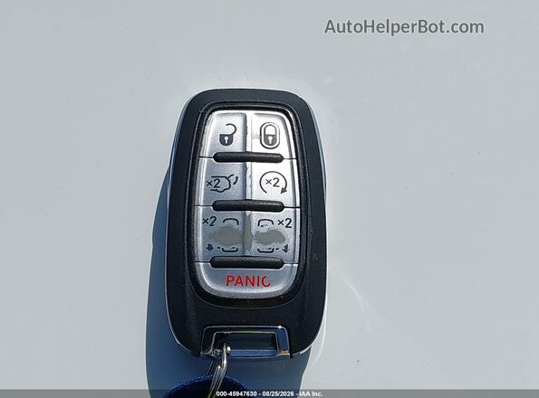 2C4RC1BG4SR560420 2025 CHRYSLER PACIFICA Blue Dashboard view