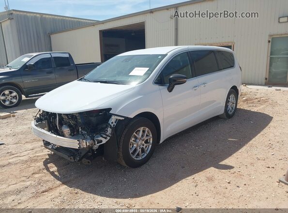 2C4RC1BG4TR263374 2026 CHRYSLER PACIFICA White Front left