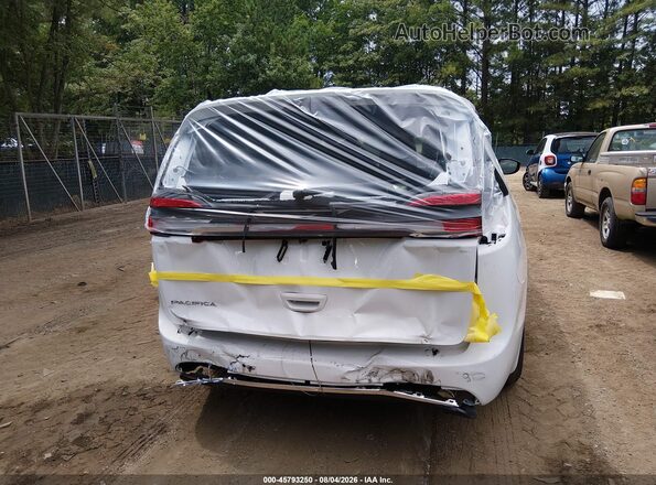 2C4RC1BG4VR576332 2027 CHRYSLER PACIFICA White 