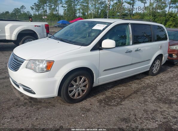 2C4RC1BG5GR128717 2016 CHRYSLER TOWN & COUNTRY Белый Передняя левая четверть