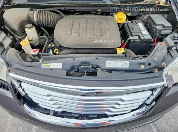 2C4RC1BG5GR186598 2016 CHRYSLER TOWN Gray Widok komory silnika
