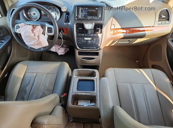 2C4RC1BG5GR199349 2016 CHRYSLER TOWN Желто-коричневый Вид панели приборов