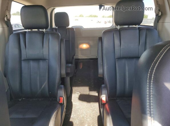2C4RC1BG5GR229708 2016 CHRYSLER TOWN Gray Vista de los asientos traseros