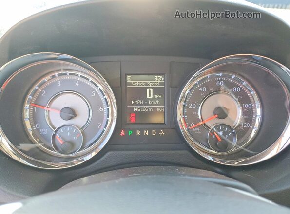2C4RC1BG5GR229708 2016 CHRYSLER TOWN Gray Vista del cuadro de instrumentos