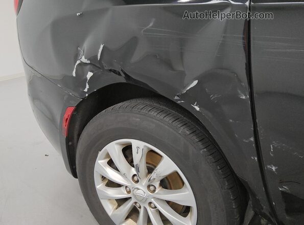 2C4RC1BG5HR535325 2017 CHRYSLER PACIFICA Black 