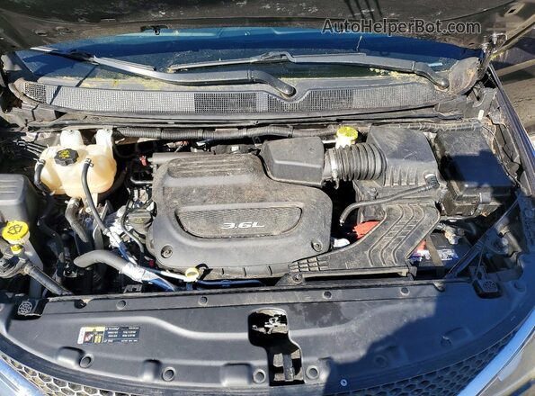 2C4RC1BG5HR621816 2017 CHRYSLER PACIFICA Charcoal Engine compartment view