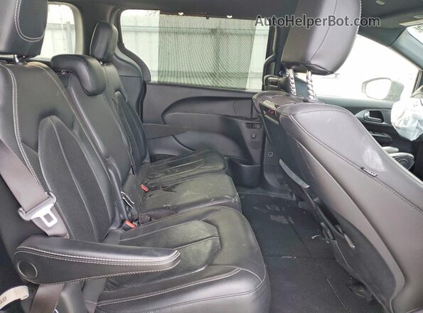 2C4RC1BG5MR523816 2021 CHRYSLER PACIFICA Gray Rear interior view