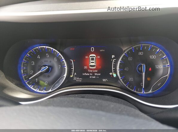 2C4RC1BG5PR532861 2023 CHRYSLER PACIFICA Silver Widok tylnych siedzeń