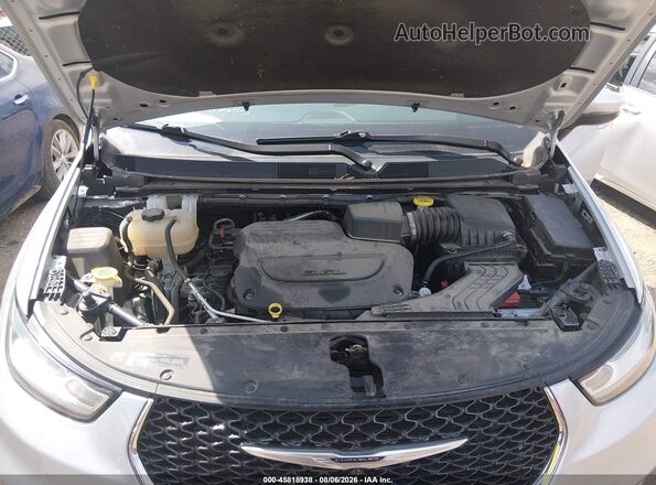2C4RC1BG5PR532861 2023 CHRYSLER PACIFICA Silver Widok z tyłu