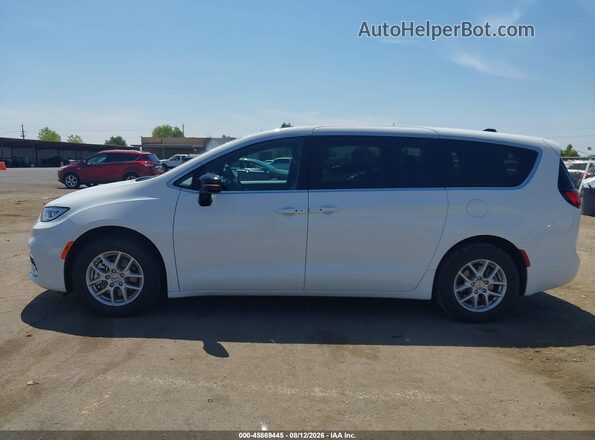 2C4RC1BG5SR552164 2025 CHRYSLER PACIFICA White 360 interior view