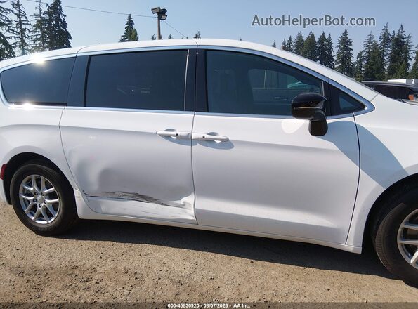 2C4RC1BG5VR563766 2027 CHRYSLER PACIFICA White უკანა სალონის ხედი