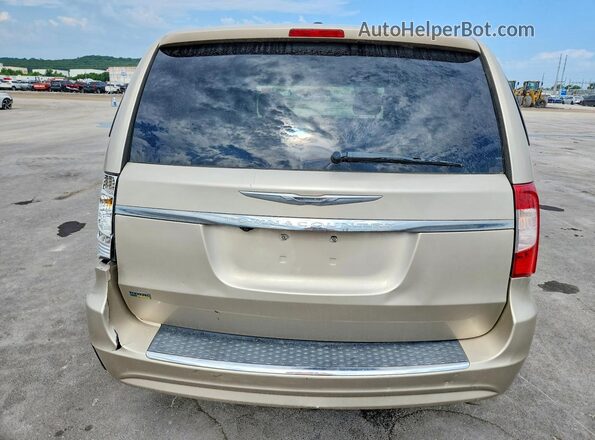 2C4RC1BG6GR186674 2016 CHRYSLER TOWN Tan უკანა ხედი
