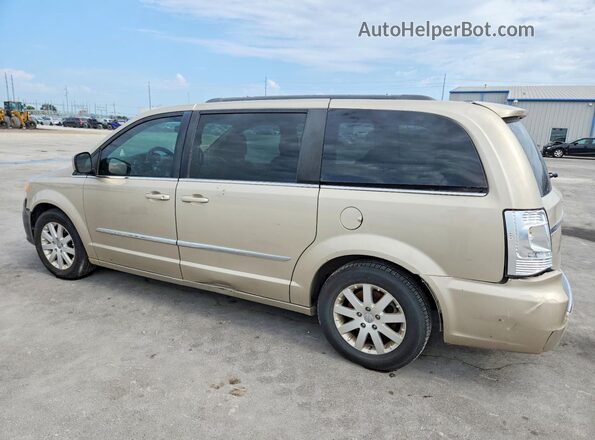 2C4RC1BG6GR186674 2016 CHRYSLER TOWN Tan უკანა მარცხენა