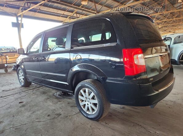 2C4RC1BG6GR229555 2016 CHRYSLER TOWN Black Front view