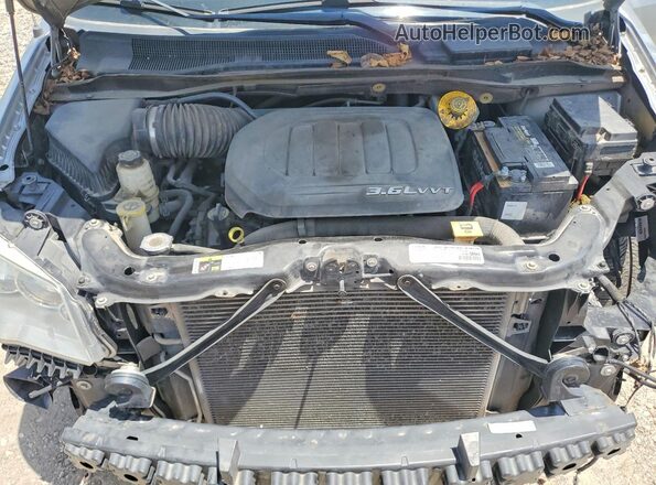 2C4RC1BG6GR280439 2016 CHRYSLER TOWN Silver ძრავის განყოფილების ხედი