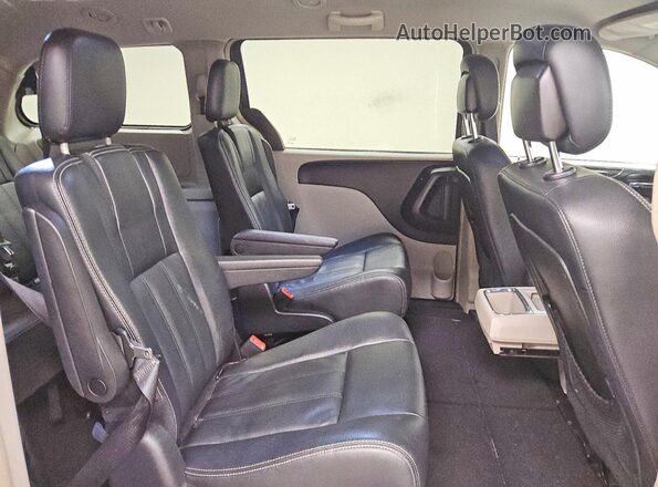 2C4RC1BG6GR282479 2016 CHRYSLER TOWN Угольный Вид задней части салона