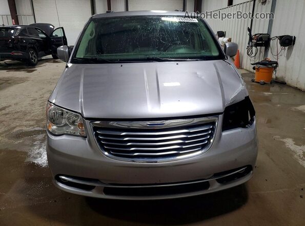 2C4RC1BG6GR300592 2016 CHRYSLER TOWN Silver წინა ხედი