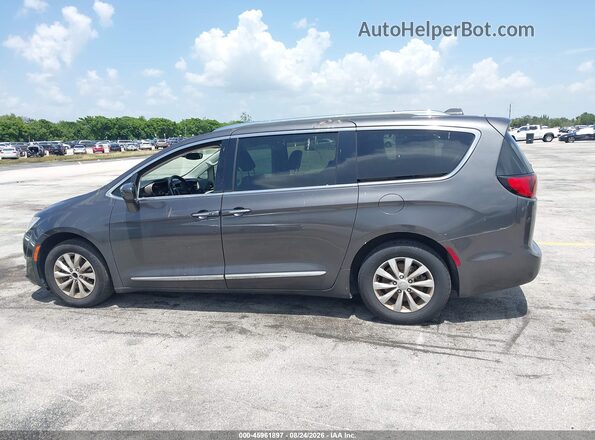 2C4RC1BG6JR152015 2018 CHRYSLER PACIFICA Gray სალონის 360-გრადუსიანი ხედი