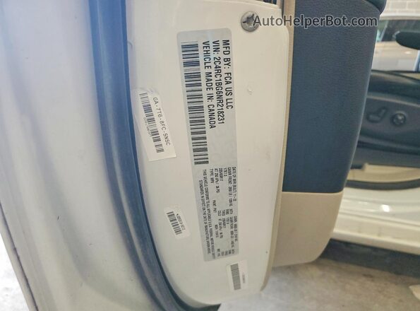 2C4RC1BG6NR218231 2022 CHRYSLER PACIFICA White Вид наклейки з VIN-кодом
