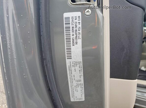 2C4RC1BG6PR601184 2023 CHRYSLER PACIFICA Gray 360 interior view