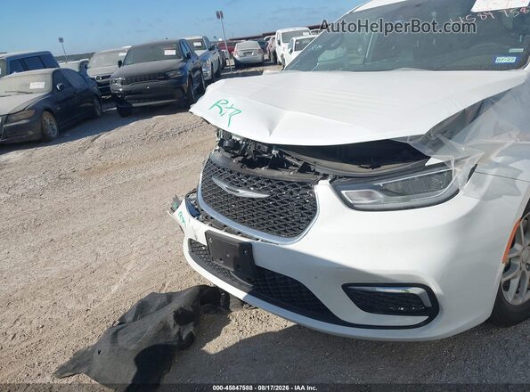2C4RC1BG6TR156682 2026 CHRYSLER PACIFICA White Widok z przodu