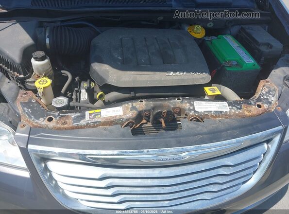 2C4RC1BG7GR156339 2016 CHRYSLER TOWN & COUNTRY Gray Вид спереду