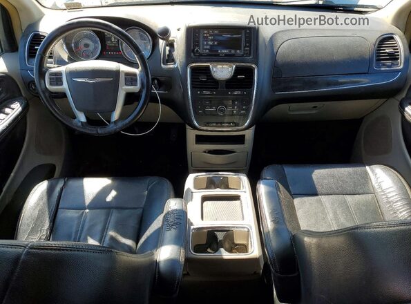 2C4RC1BG7GR239723 2016 CHRYSLER TOWN Blue Առջևի վահանակի տեսք