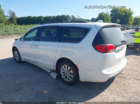 2C4RC1BG7HR524388 2017 CHRYSLER PACIFICA White Rear left