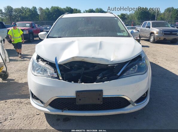 2C4RC1BG7HR524388 2017 CHRYSLER PACIFICA White Instrument cluster view