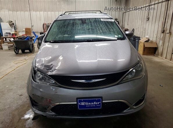 2C4RC1BG7HR560727 2017 CHRYSLER PACIFICA Silver Դիմացի տեսք