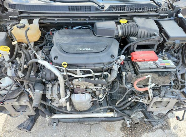 2C4RC1BG7JR113806 2018 CHRYSLER PACIFICA Gray ძრავის განყოფილების ხედი