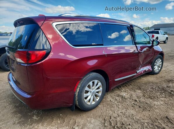 2C4RC1BG7JR233556 2018 CHRYSLER PACIFICA Red Tył prawy