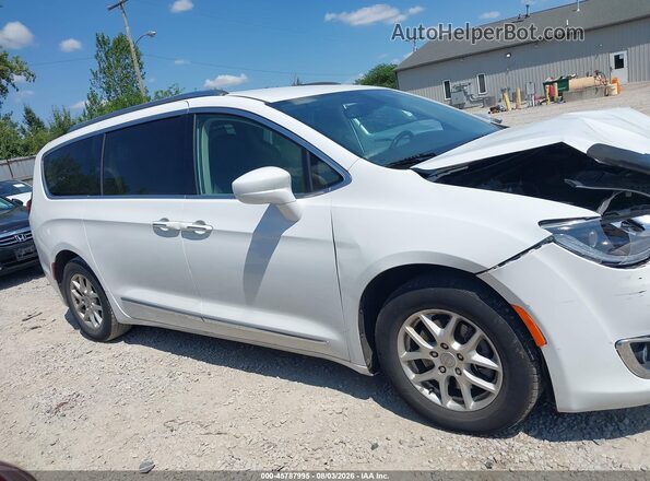 2C4RC1BG7LR125084 2020 CHRYSLER PACIFICA White უკანა სალონის ხედი