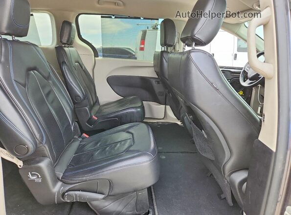 2C4RC1BG7MR601187 2021 CHRYSLER PACIFICA Серый Вид задней части салона
