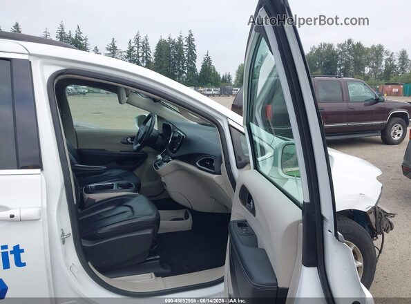 2C4RC1BG7NR157794 2022 CHRYSLER PACIFICA White Вид салону спереду