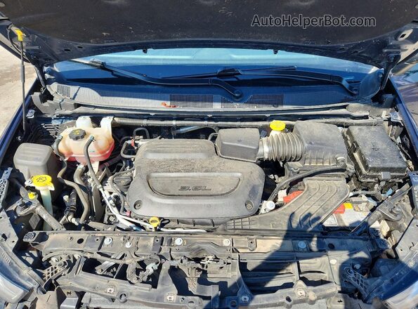 2C4RC1BG7PR620939 2023 CHRYSLER PACIFICA Blue Vista del compartimento del motor