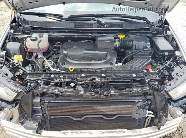 2C4RC1BG7RR134084 2024 CHRYSLER PACIFICA Silver Vista del compartimento del motor