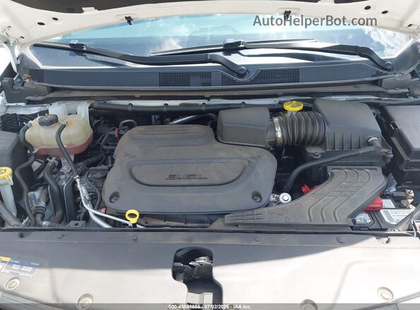 2C4RC1BG7RR135722 2024 CHRYSLER PACIFICA White Вид ззаду