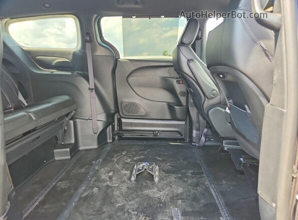 2C4RC1BG7RR173502 2024 CHRYSLER PACIFICA Черный Вид задней части салона
