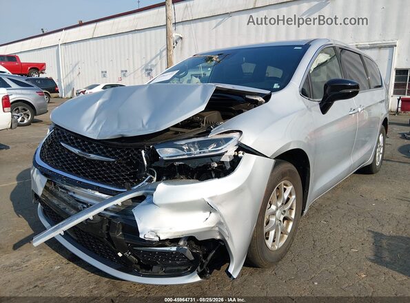 2C4RC1BG7TR212497 2026 CHRYSLER PACIFICA Silver Vista tres cuartos delantera izquierda